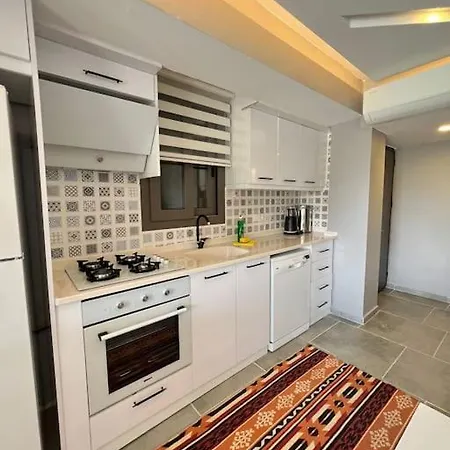 Villa Oezel Havuzlu Ruezgar Kusadasi