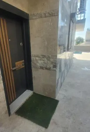 Oezel Havuzlu Ruezgar Villa Kusadası